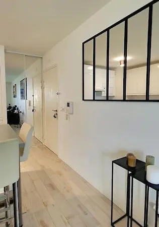 Apartment Comfort -parking&fibre #welcomehome Gare Colombes Colombes (Hauts-de-Seine)